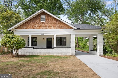 Photo of 1655 Westwood Avenue SW, Atlanta, GA 30310 (MLS # 10737408)