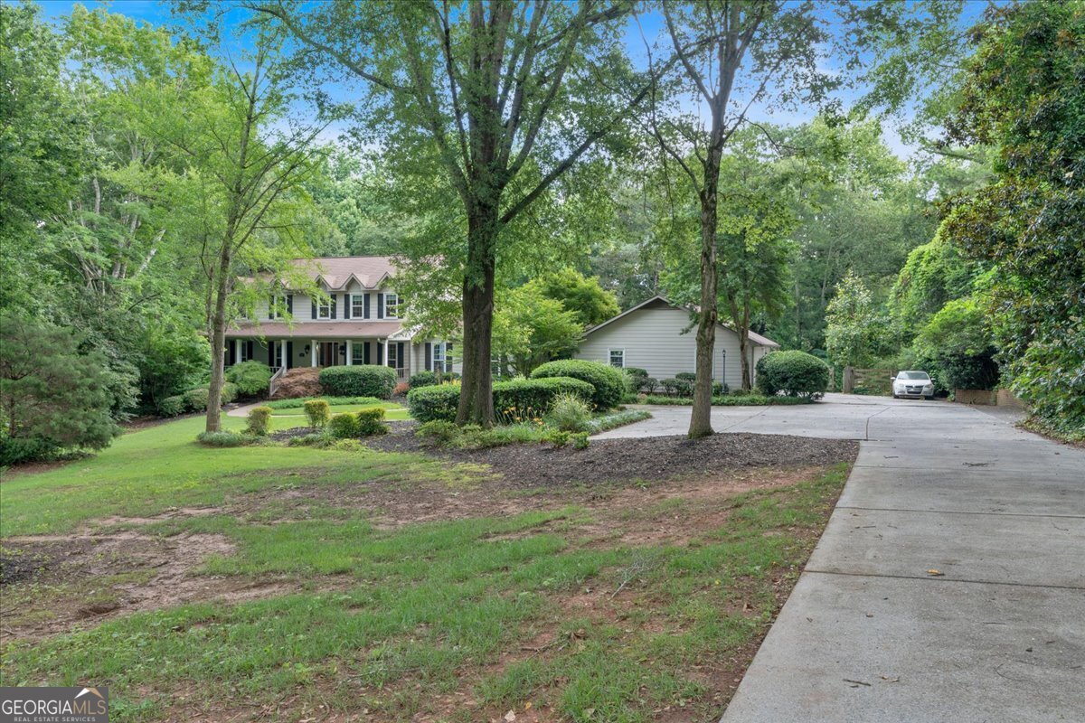 3656 Ebenezer RD