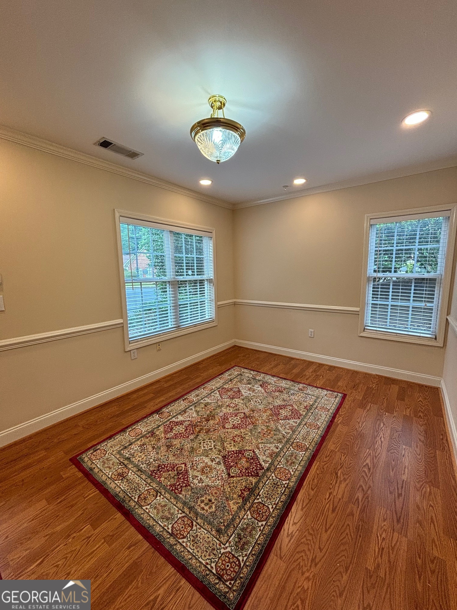 Georgetowne Park - Commercial Sale