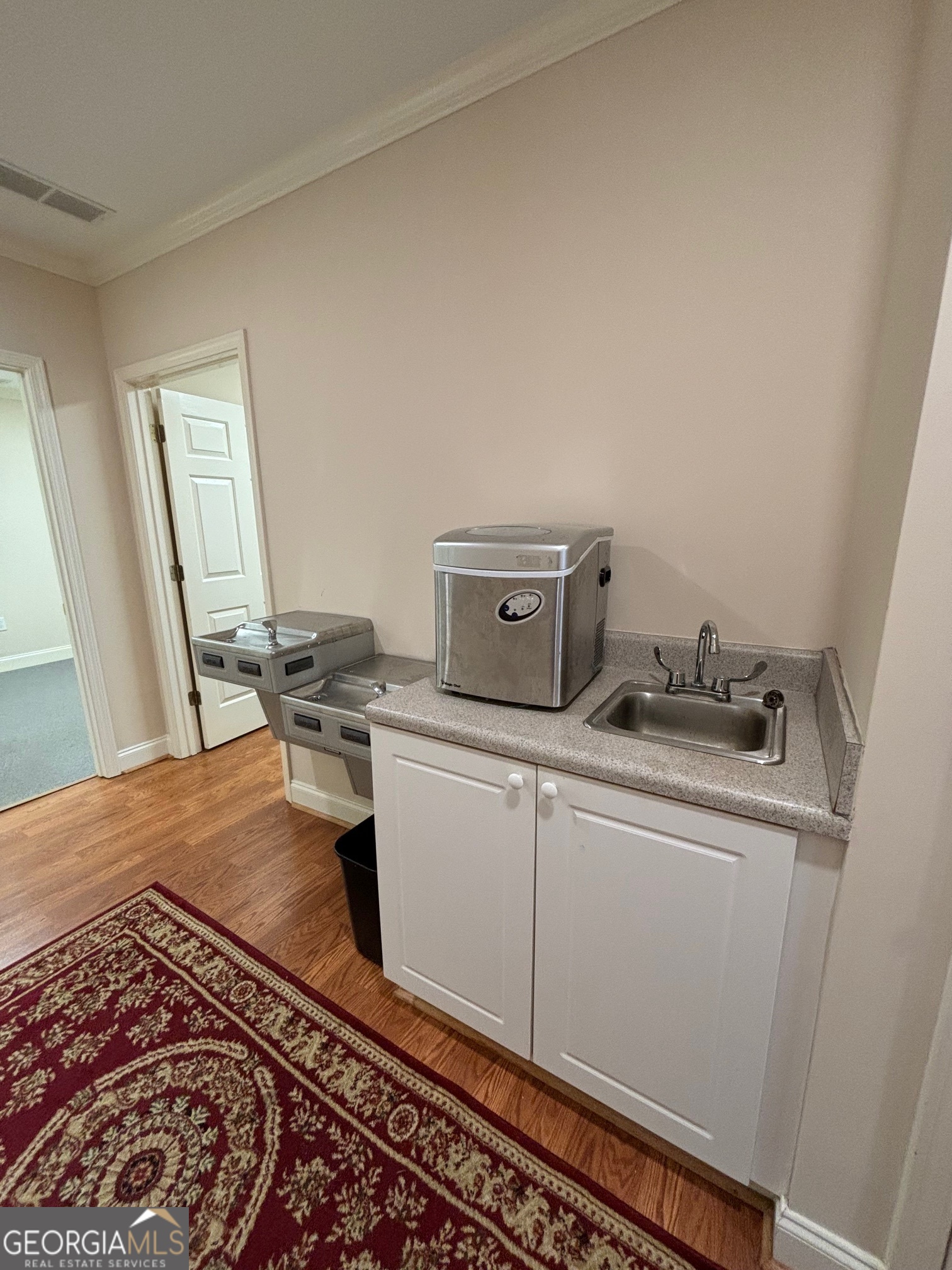 Georgetowne Park - Commercial Sale