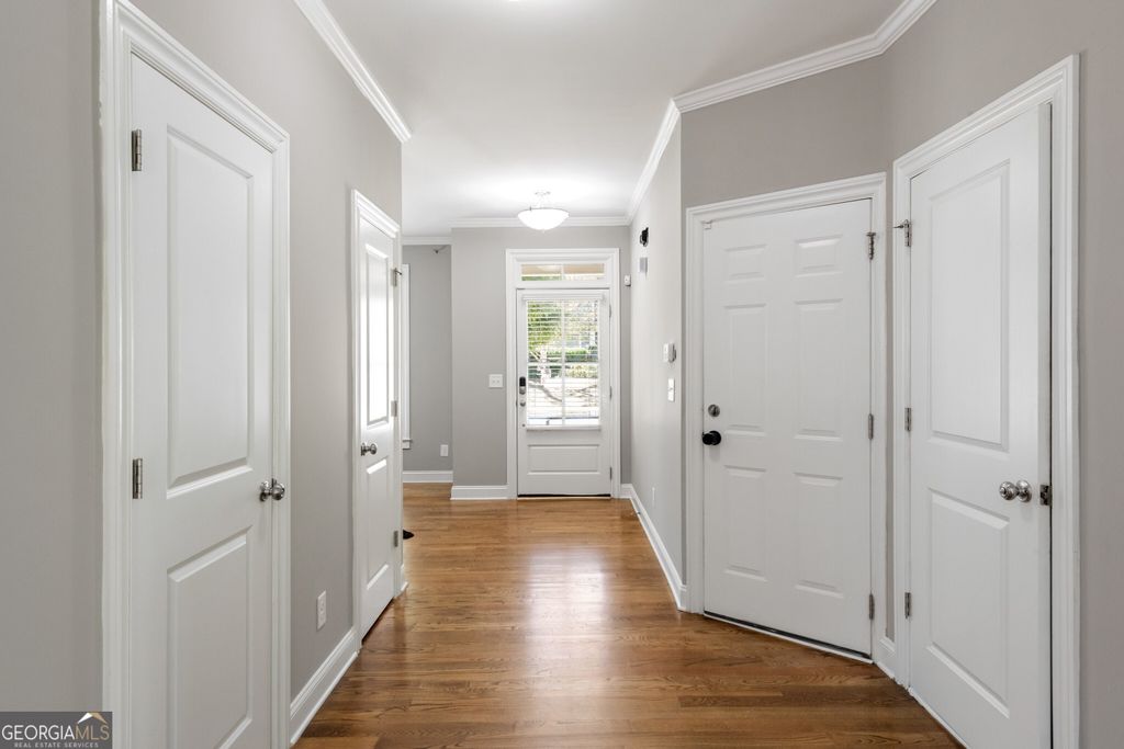 Photo of 2199 Collins Ridge Drive NW, Atlanta, GA 30318 (MLS # 10730843)