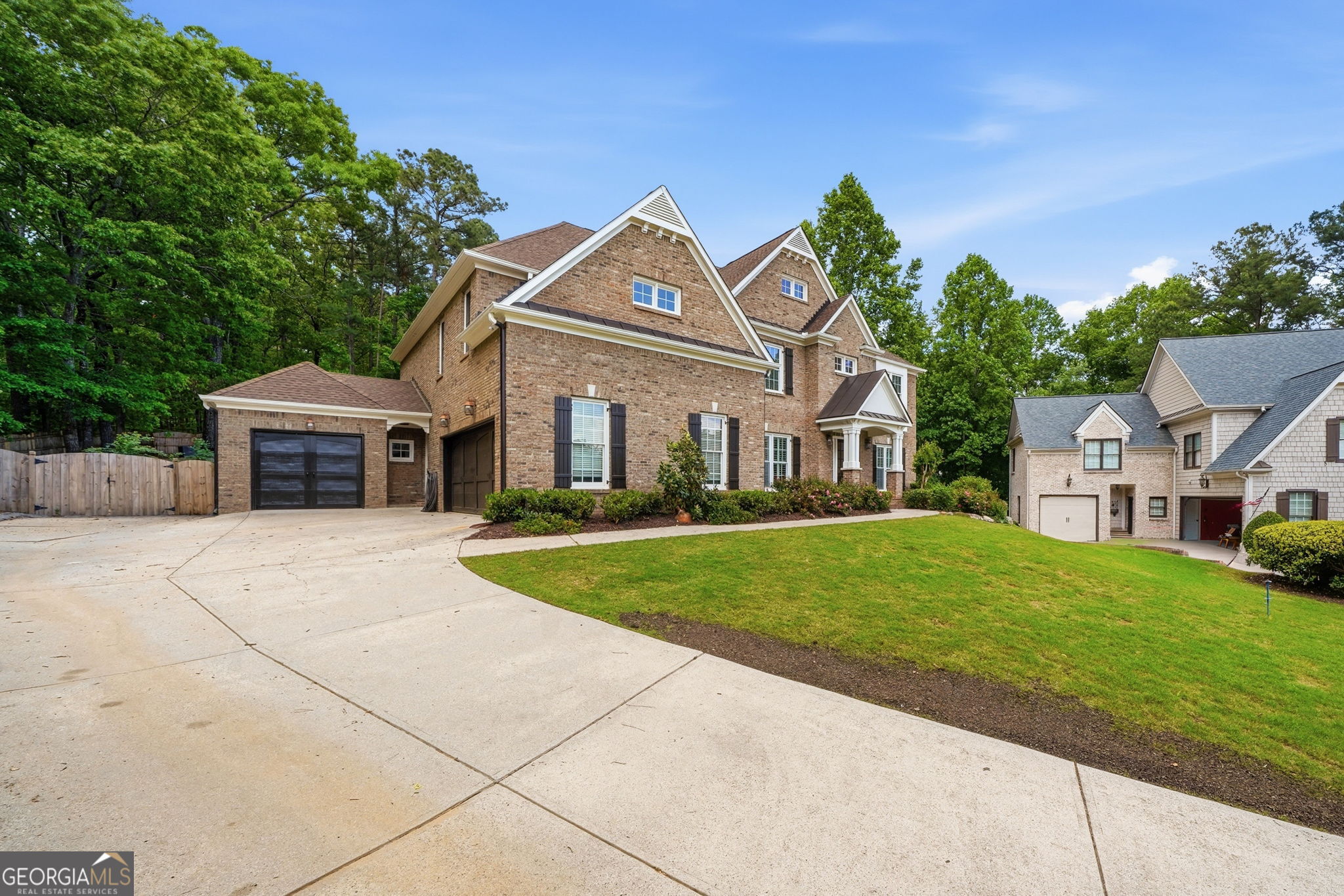 4966 Millwood DR