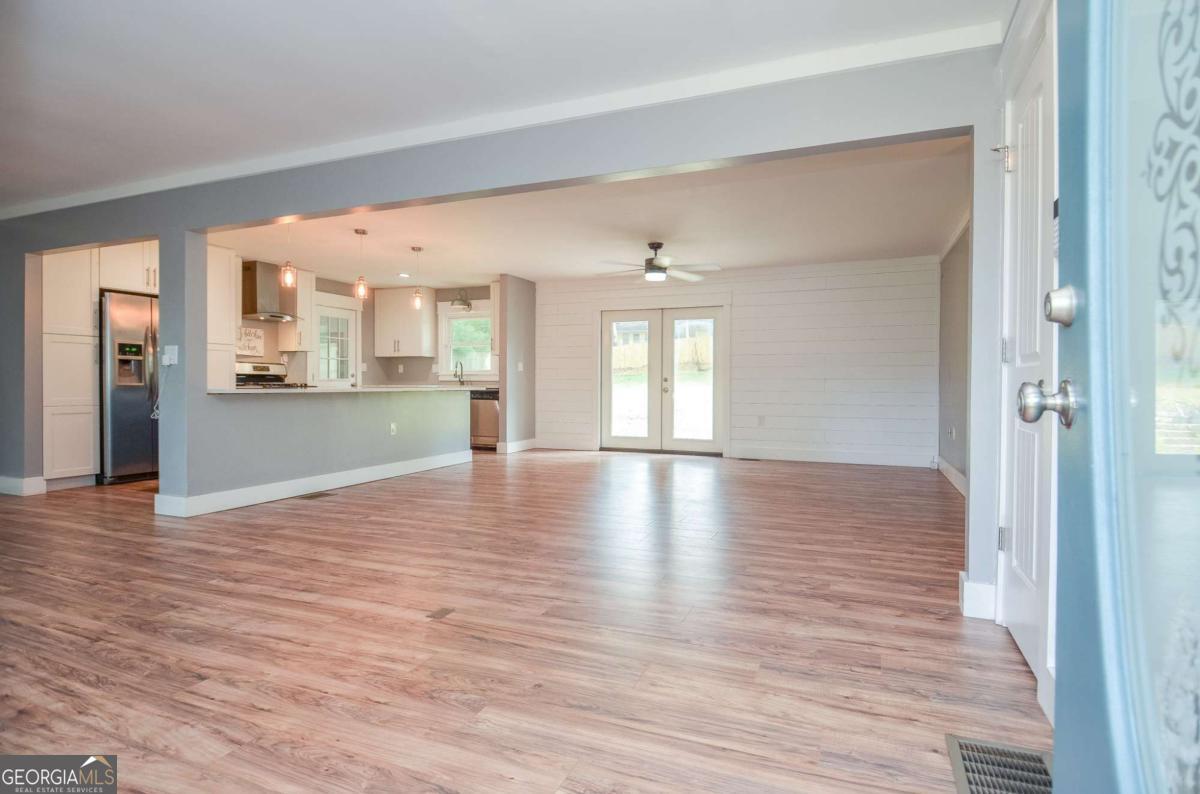 204 Caboose LN