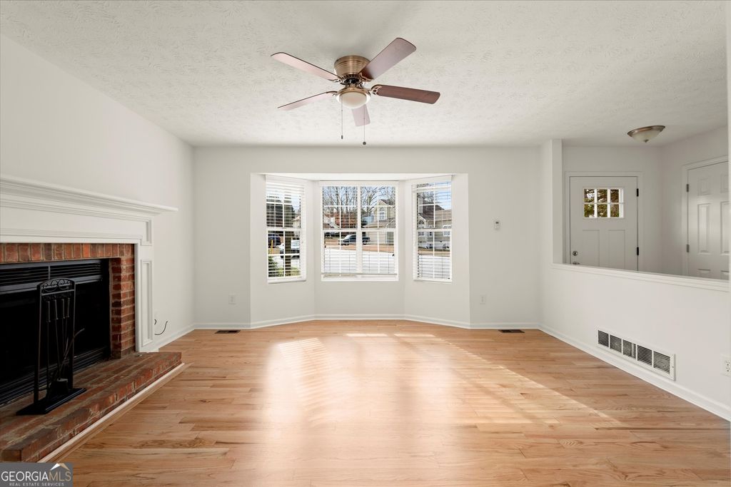 Photo of 5984 Brookside Court SE, Mableton, GA 30126 (MLS # 10675191)