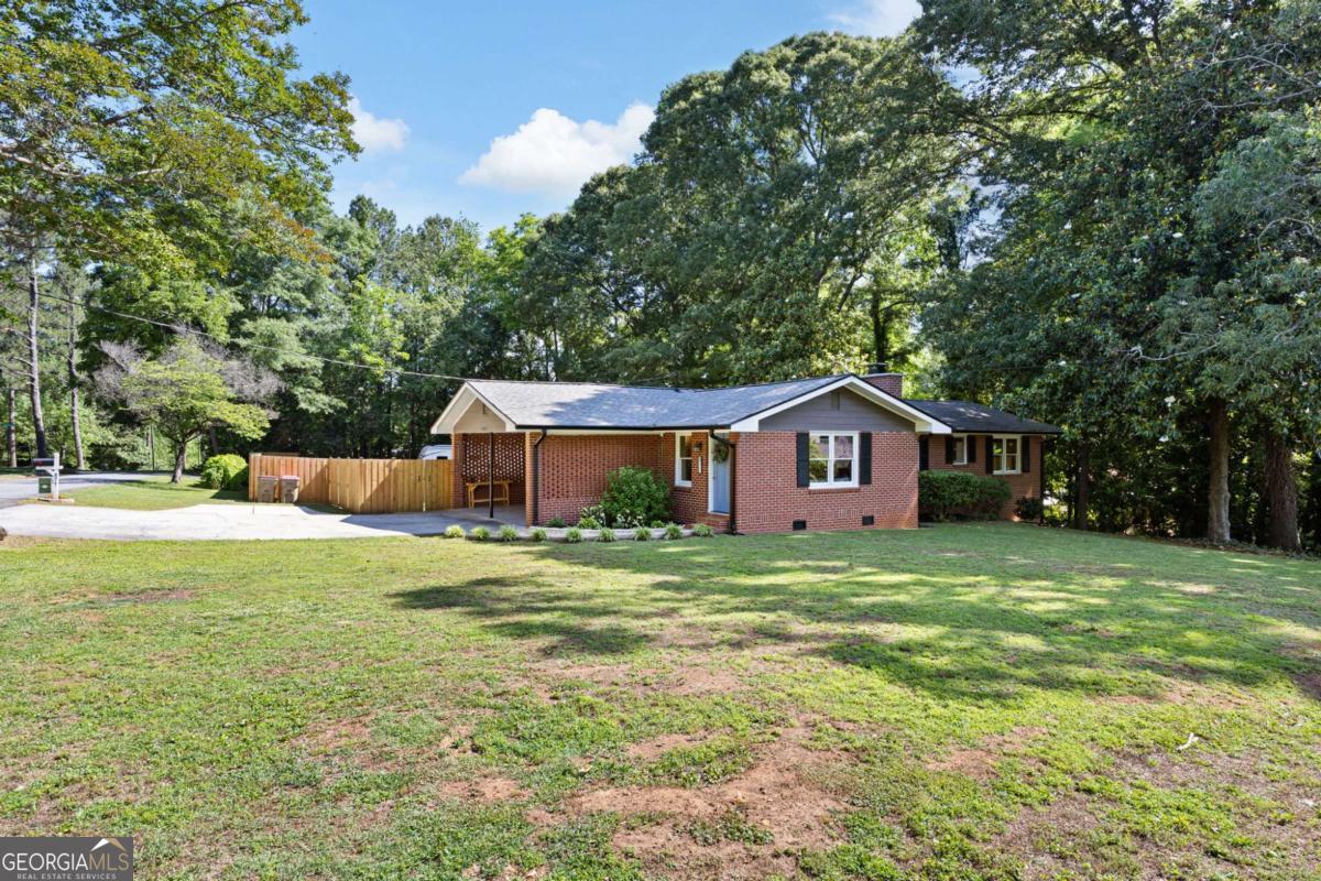 671 Dozier DR