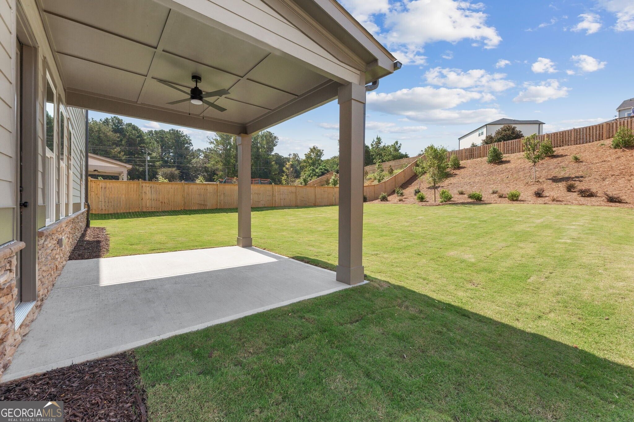 3335 Hillshire DR