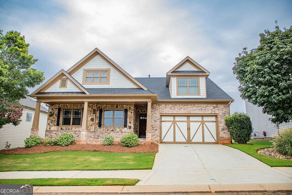 Photo of 1211 Hawthorne Circle, Madison, GA 30650 (MLS # 10632679)