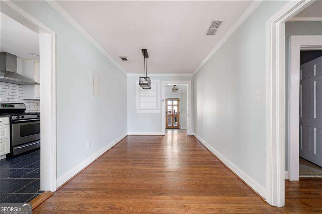 1471 Hawthorne AVE NW