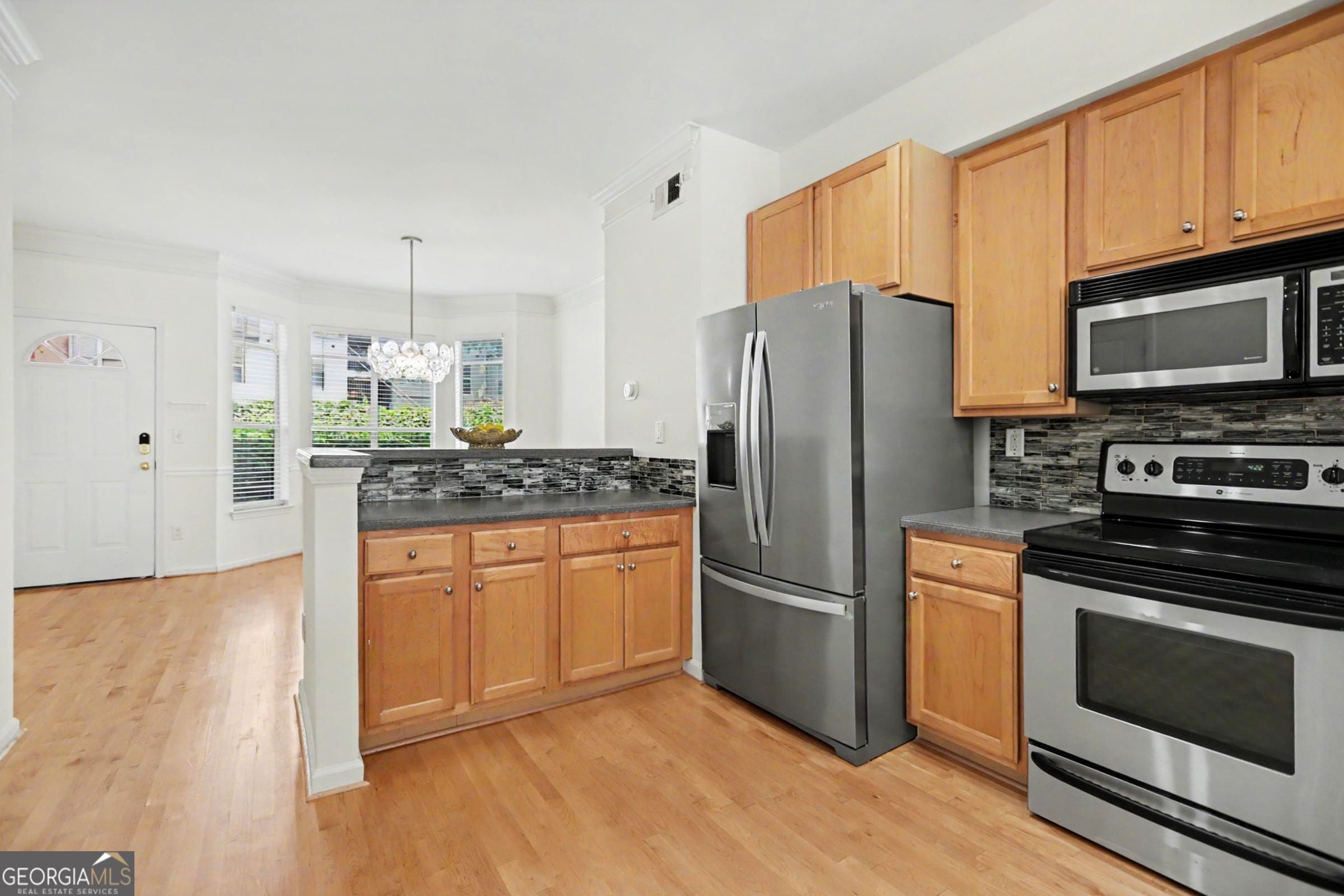 375 Highland AVE NE 404