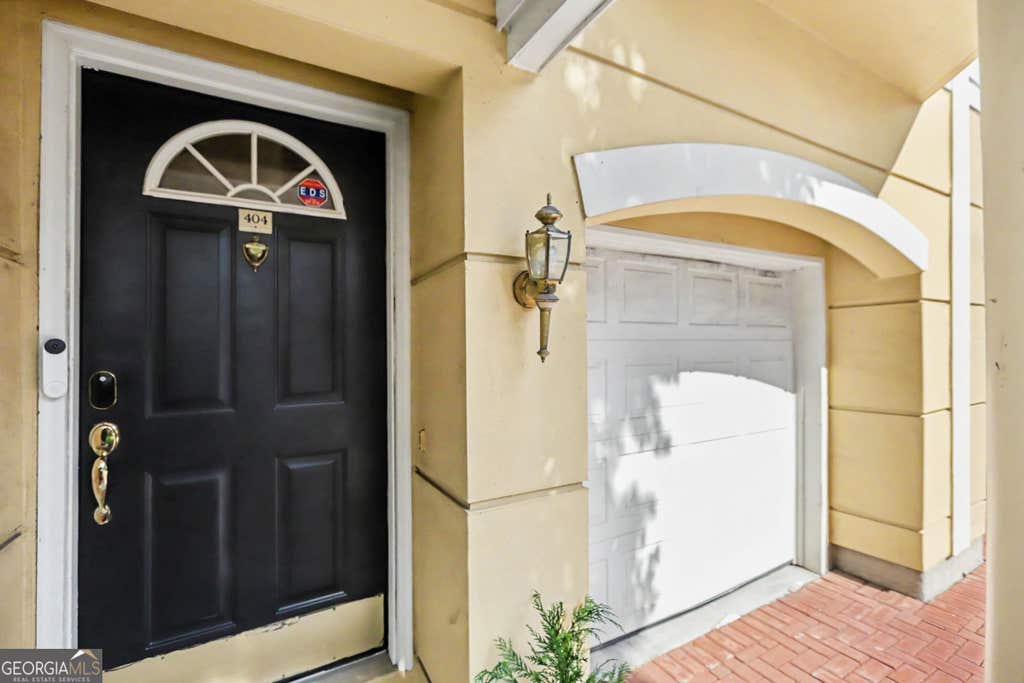 Photo of 375 Highland Avenue NE #404, Atlanta, GA 30312 (MLS # 10793597)