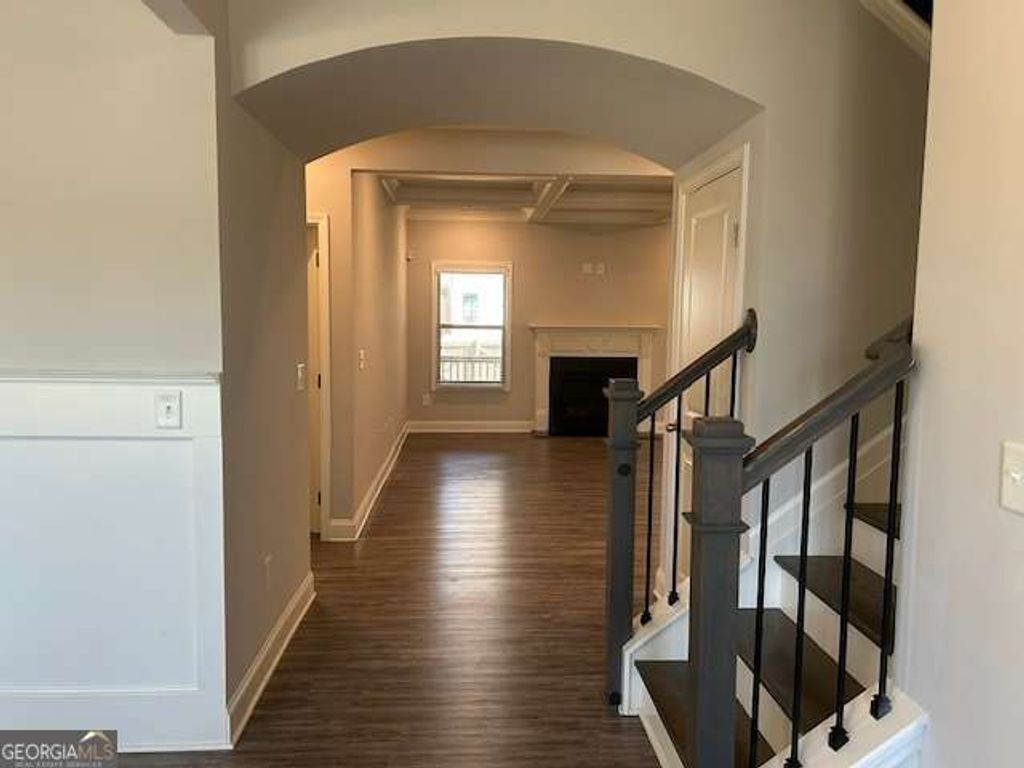 Photo of 7005 Branch Creek Cove, Flowery Branch, GA 30542 (MLS # 10730533)