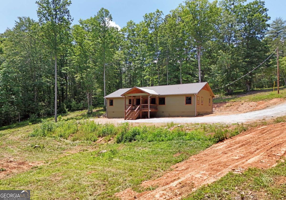3255 Lebanon RD