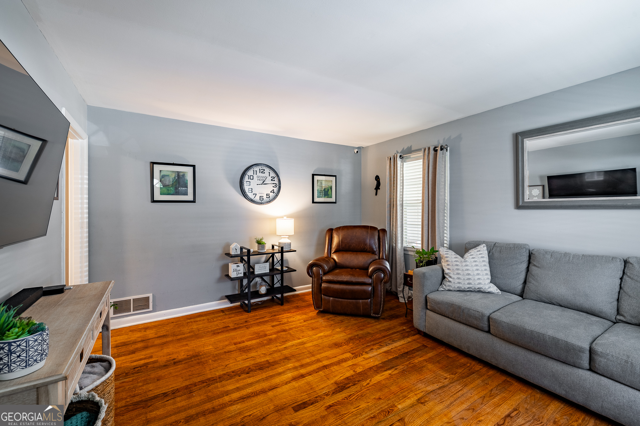 Jefferson River - Residential