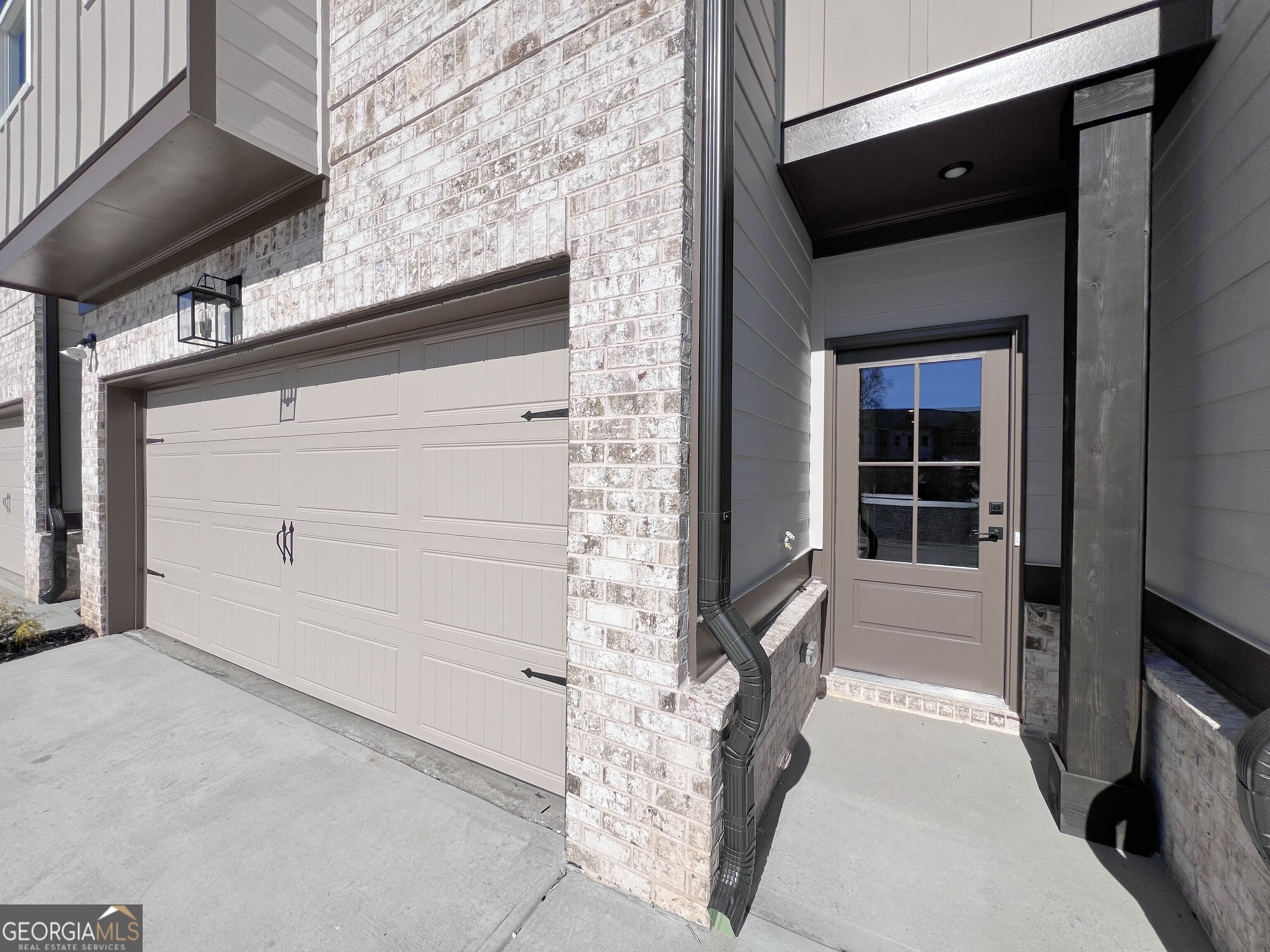 4225 Fern River TRL 3