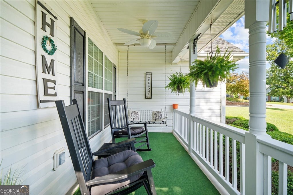Photo of 221 Timber Ridge Drive, Clarkesville, GA 30523 (MLS # 10847698)