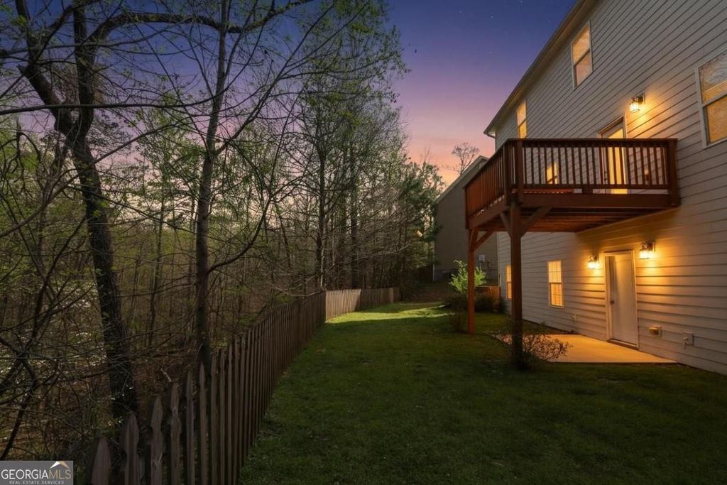 Photo of 201 Wilhelmina Drive, Austell, GA 30168 (MLS # 10720376)