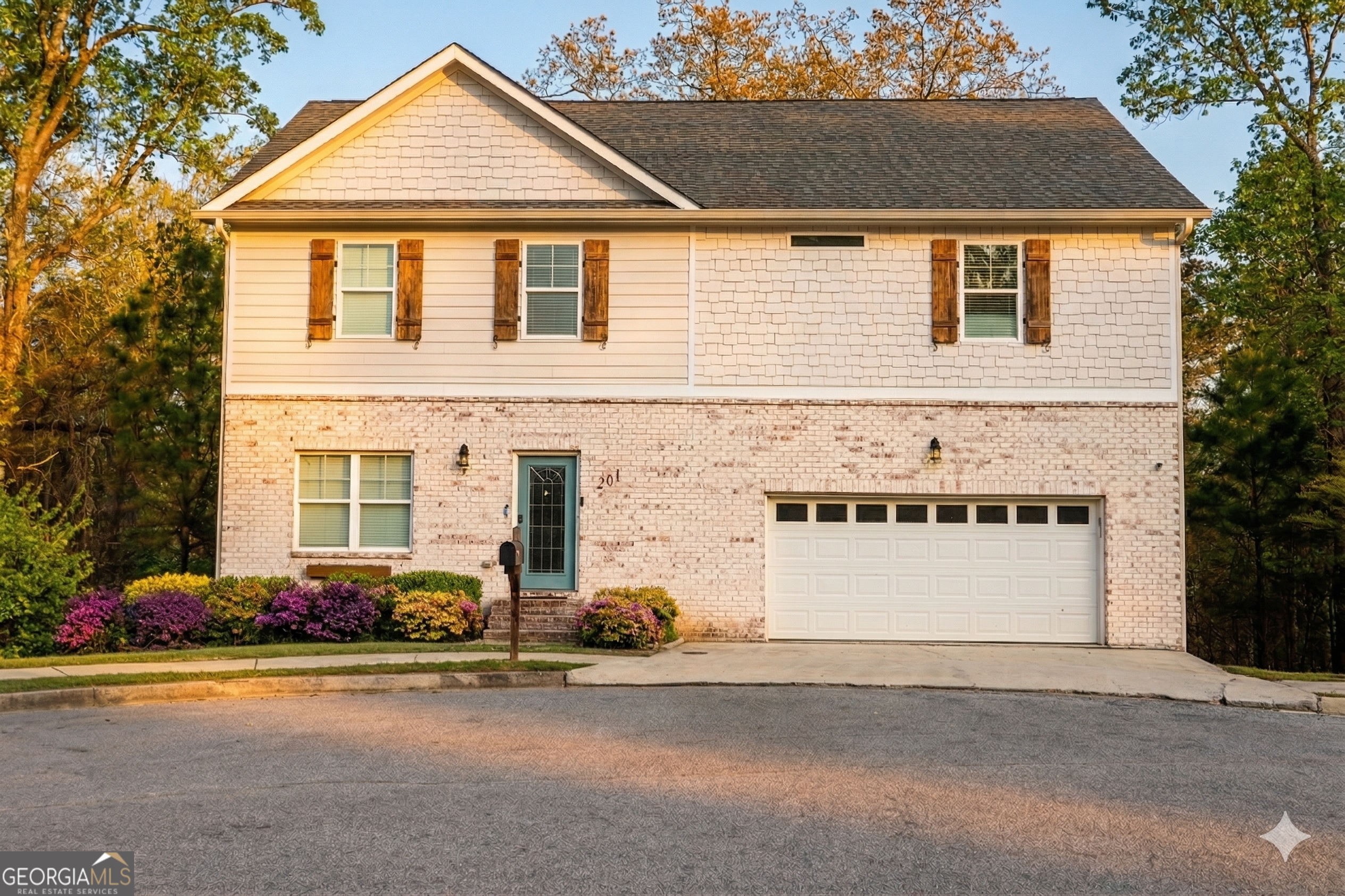 201 Wilhelmina DR