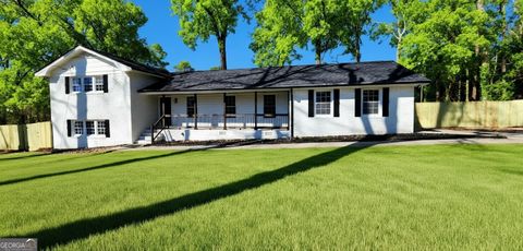 1390 White Oak ST SE Conyers GA 30013