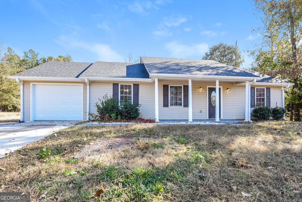 Photo of 110 Hunters Keep, Covington, GA 30014 (MLS # 10688105)