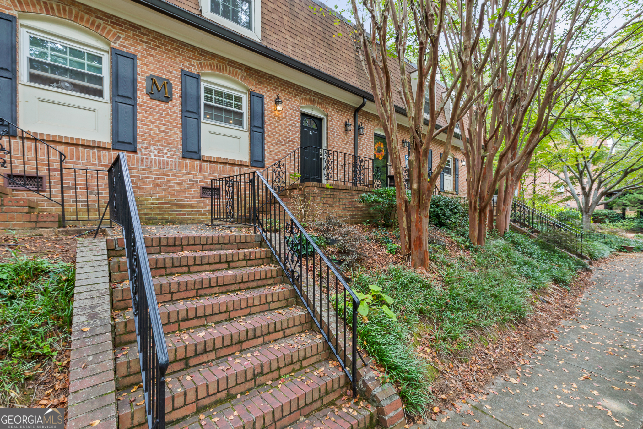 1261 Lavista RD NE M-4