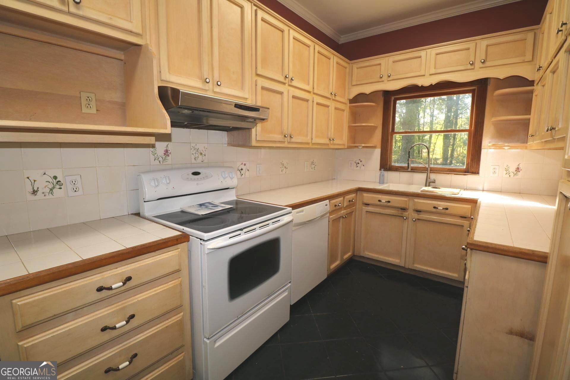 351 Mundys Mill RD