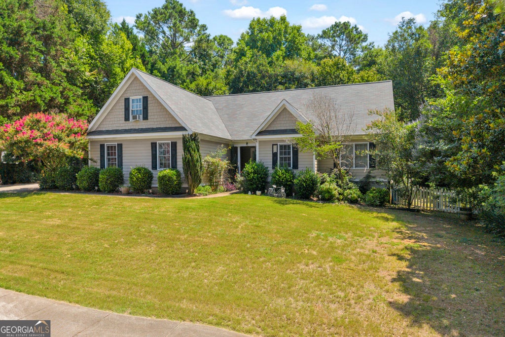 Photo of 905 Daisy Lane, Athens, GA 30605 (MLS # 10873957)