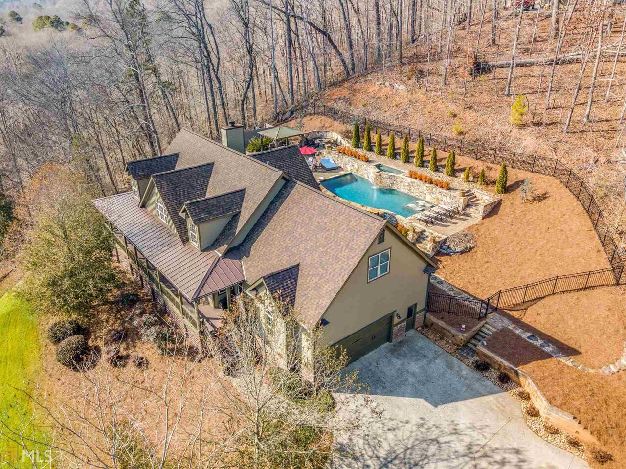 4/4, Master on Main, Luxury 3 tier Pool/Spa, Basement, Total Privacy, Forsyth County Schools, Settingdown Creek frontage
