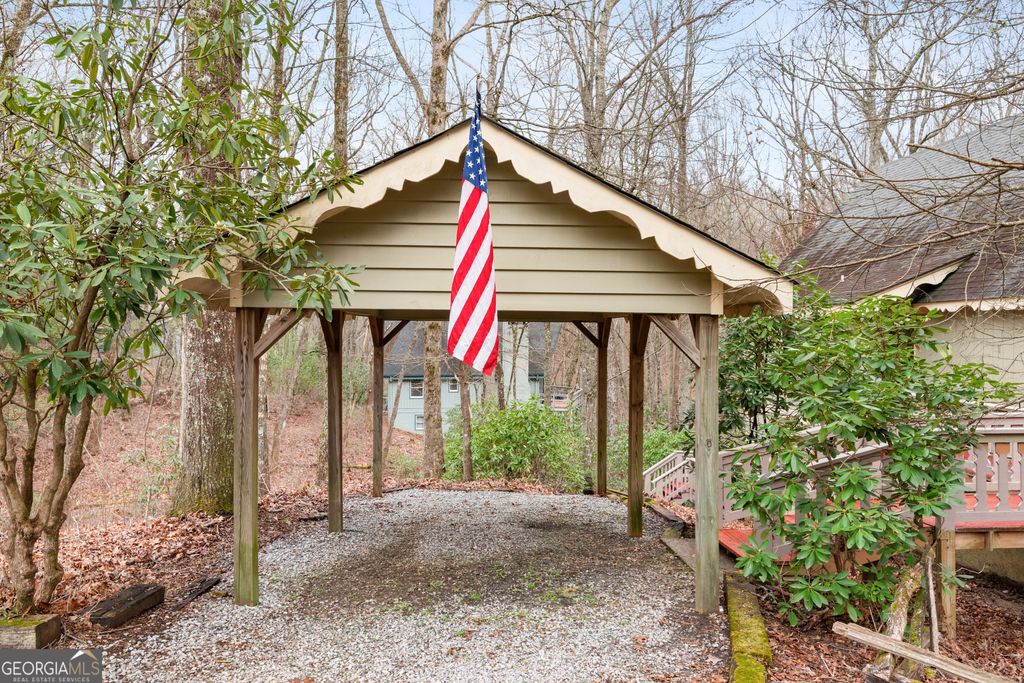 Photo of 374 W Sugarbush Drive, Sky Valley, GA 30537 (MLS # 10674403)
