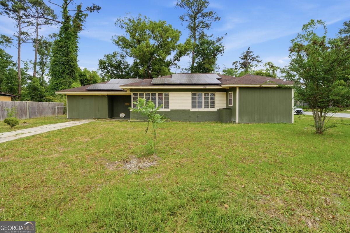1406 Leone AVE