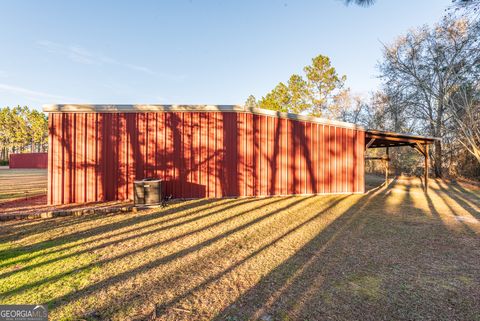 A home in Blackshear