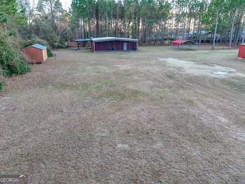 A home in Blackshear