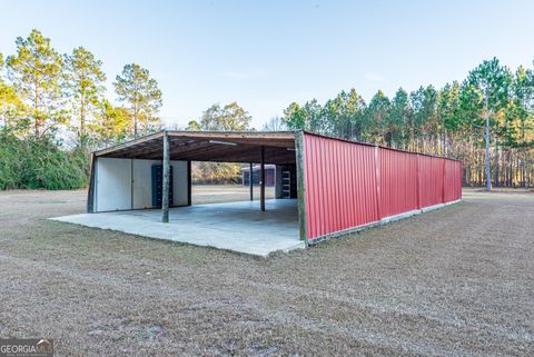 A home in Blackshear