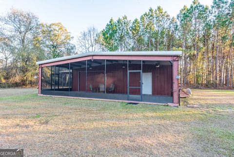 A home in Blackshear