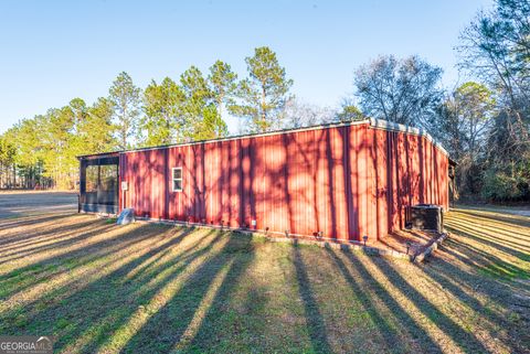 A home in Blackshear