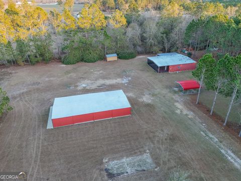 A home in Blackshear