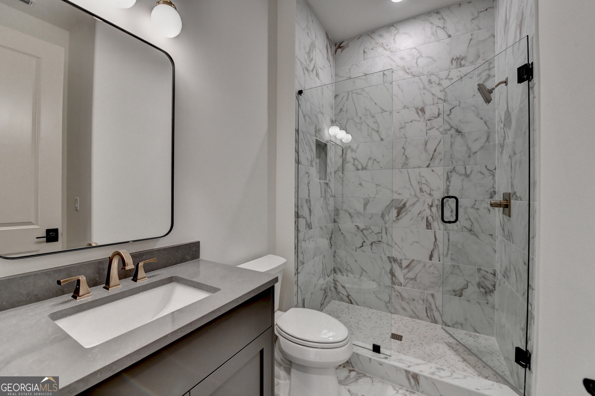 11305 Knollwood Bend