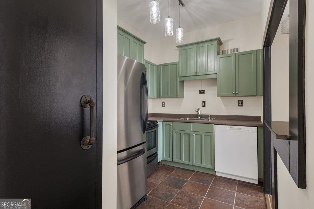 Photo of 3060 Pharr Court North NW #619, Atlanta, GA 30305 (MLS # 10815965)