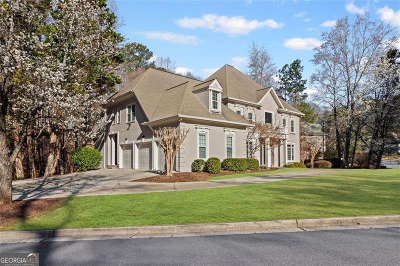 8610 SENTINAE CHASE DR