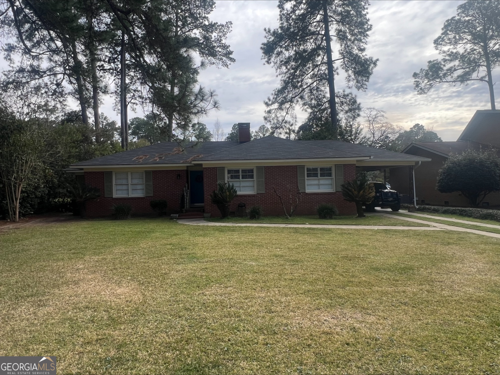 Listing image 4
