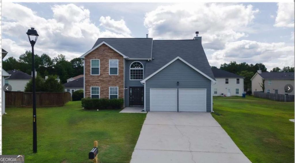 Photo of 833 OAKVIEW Trace, Atlanta, GA 30349 (MLS # 10655508)