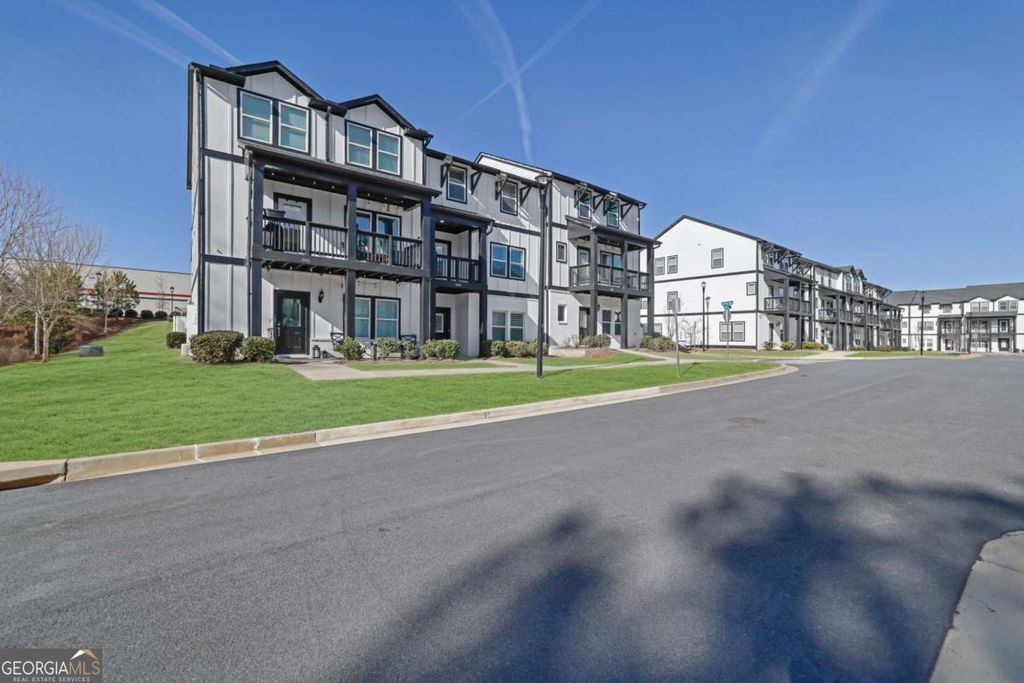 Photo of 809 Mackay Creek, Woodstock, GA 30188 (MLS # 10676969)