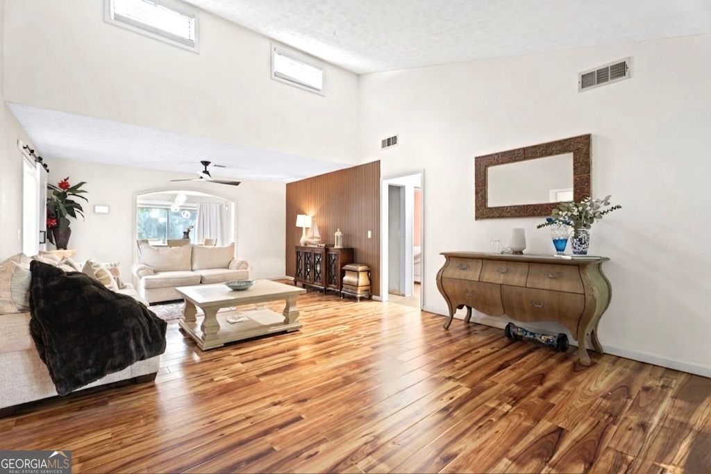 Photo of 487 Warren Road SW, Lawrenceville, GA 30044 (MLS # 10769206)