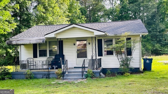 Location....Location...Newly remodeled ranch for rent featuring 2 bedrooms and 1 bathroom, situated on a one-acre lot. Conveniently located near supermarkets, restaurants, and Highway SR-316.