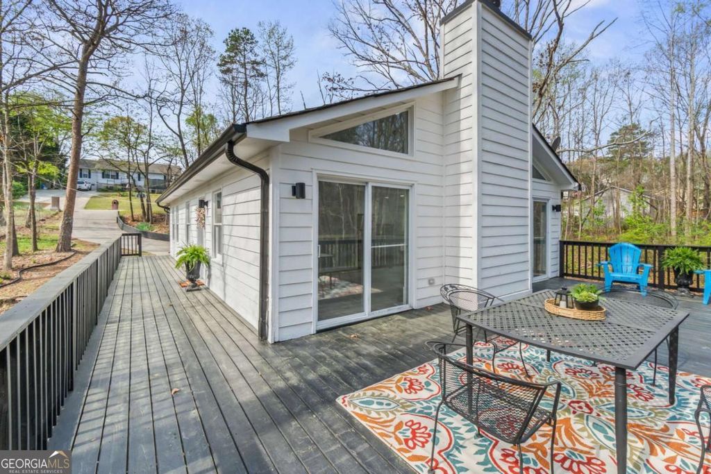 Photo of 2957 Maverick Trail, Gainesville, GA 30507 (MLS # 10723042)