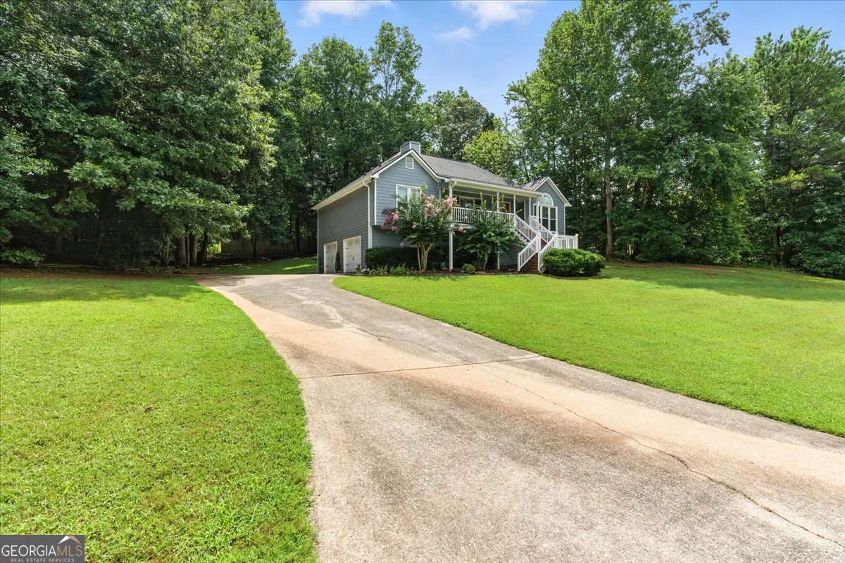 40 Yellowstone LN