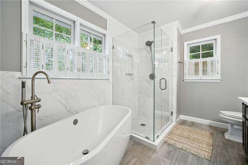 Crabapple Falls - Residential