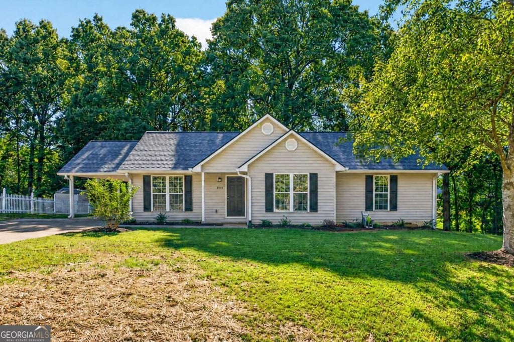 Photo of 5545 Sallee Drive, Oakwood, GA 30566 (MLS # 10855246)