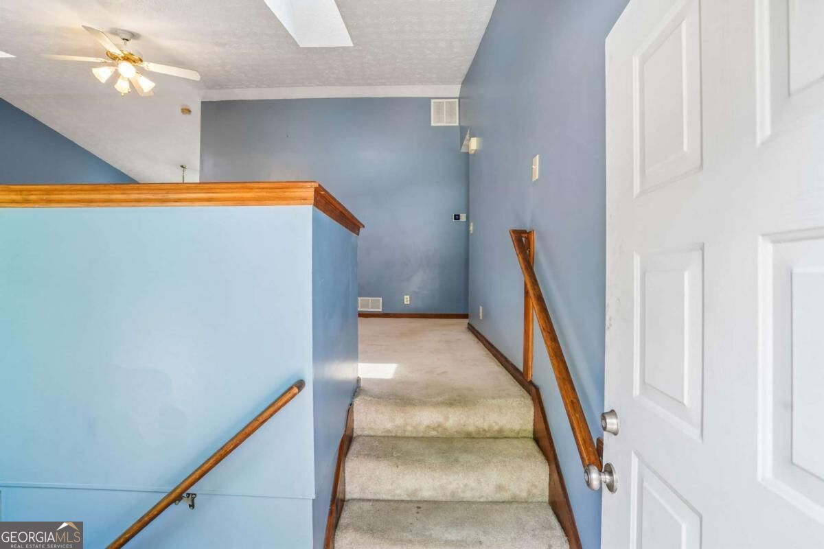 659 Sunshine TRCE NW