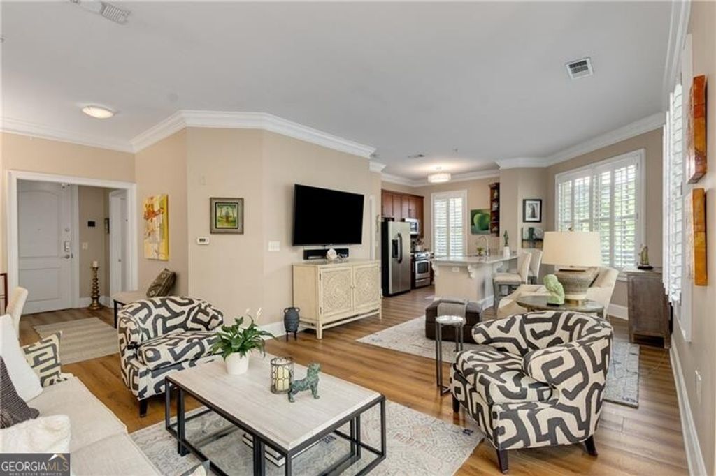 Photo of 1055 Piedmont Avenue NE #401, Atlanta, GA 30309 (MLS # 10669524)