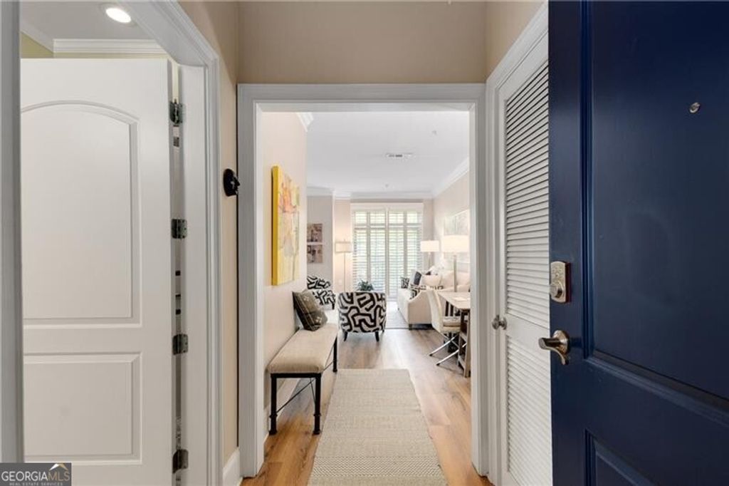 Photo of 1055 Piedmont Avenue NE #401, Atlanta, GA 30309 (MLS # 10669524)